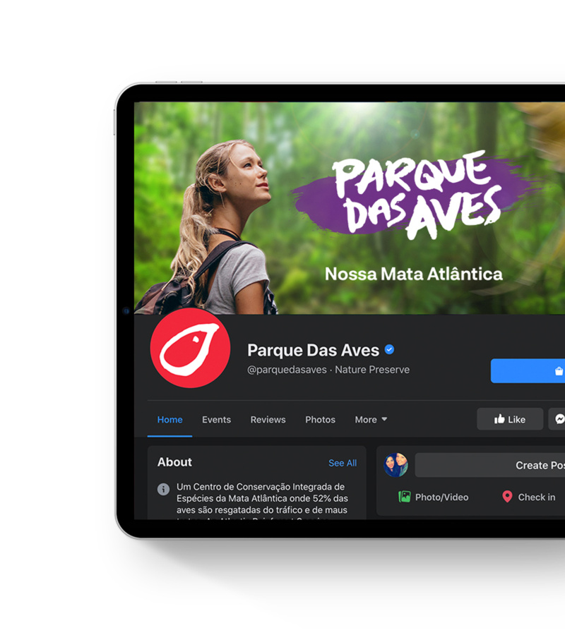 A Facebook page mockup for Parque das Aves featuring a forest banner and red bird logo.
